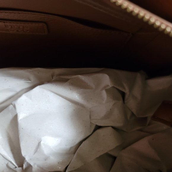 FRYE and CO. - Picture 5 of 6